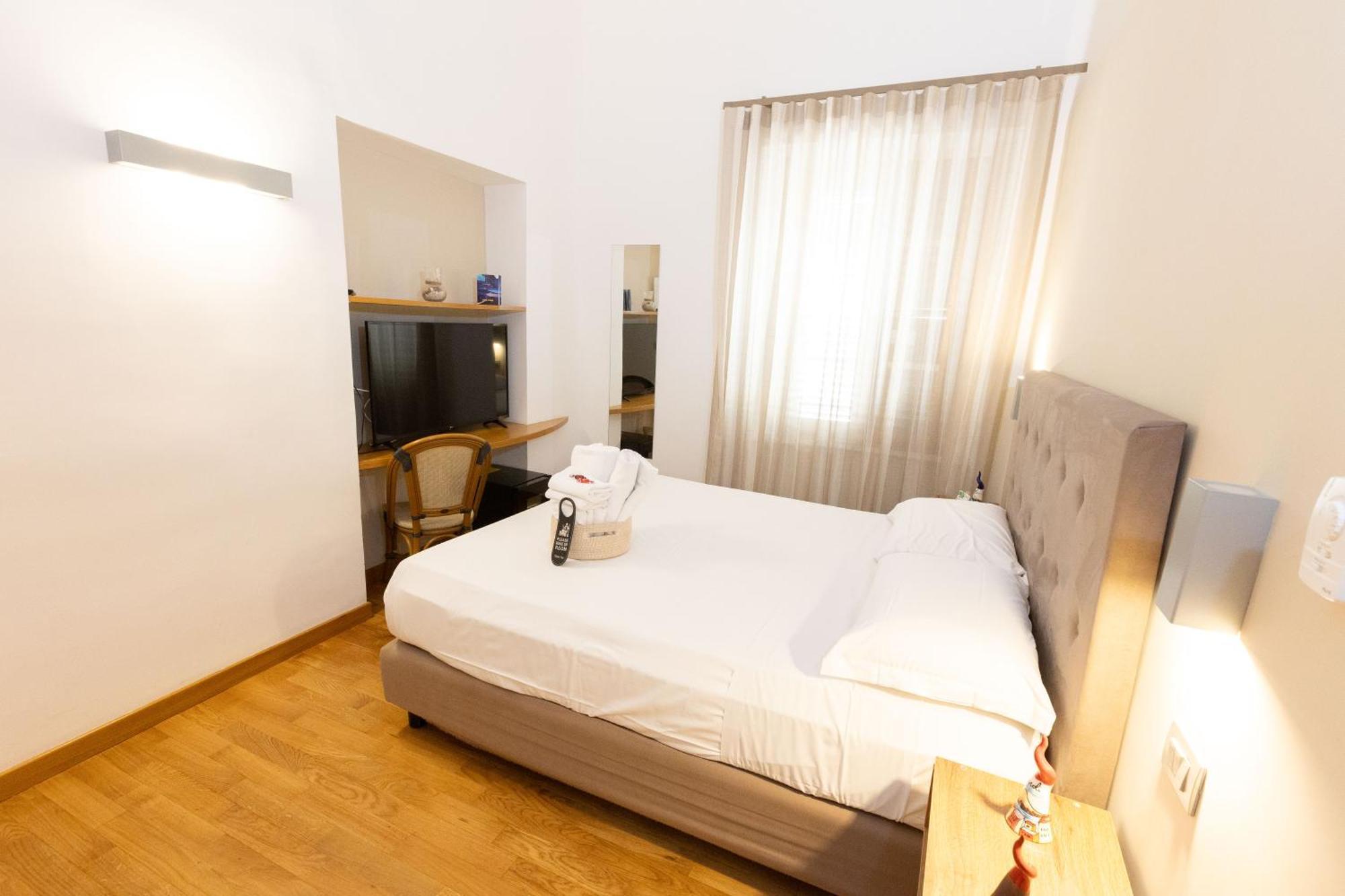 Lungomare Suite & Spa ナポリ エクステリア 写真