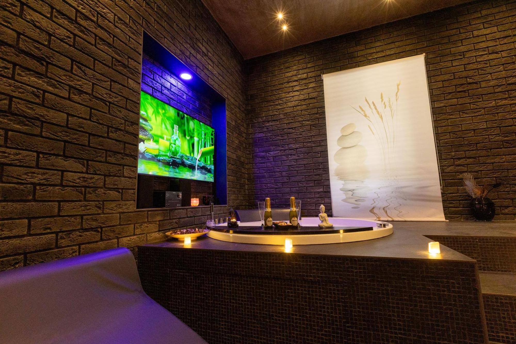 Lungomare Suite & Spa ナポリ エクステリア 写真