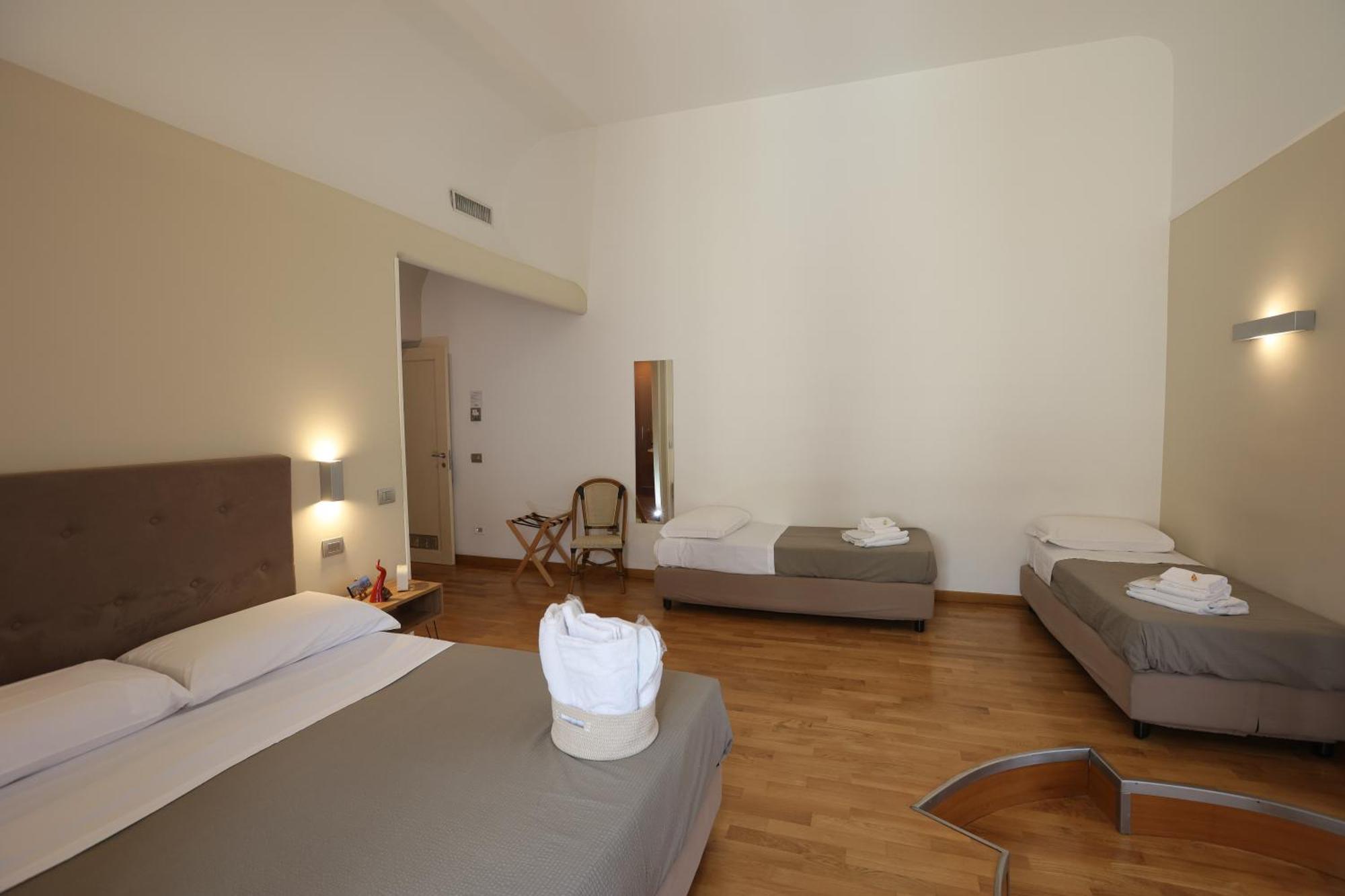 Lungomare Suite & Spa ナポリ エクステリア 写真